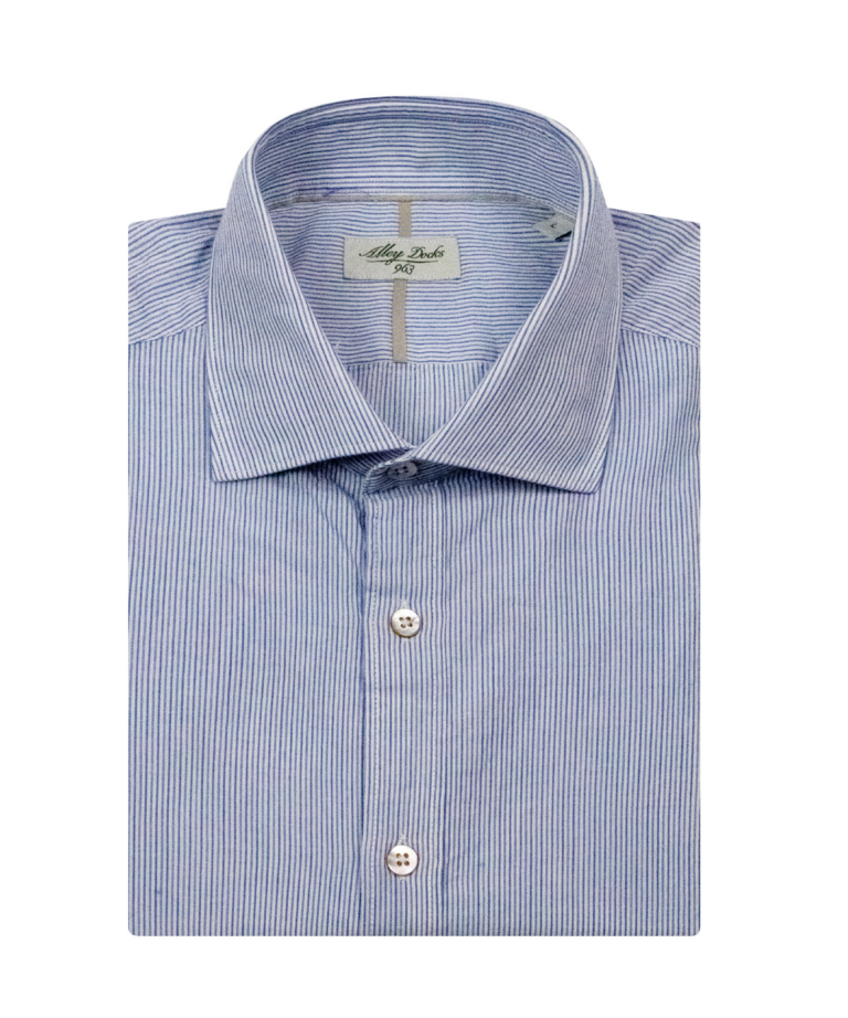Camicia a righe sottili verticali