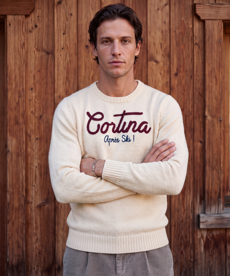 Alternative view of MAGLIONE GIROCOLLO CON RICAMO CORTINA APRES SKY
